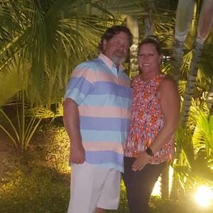 Meet your Posher, Cynthia